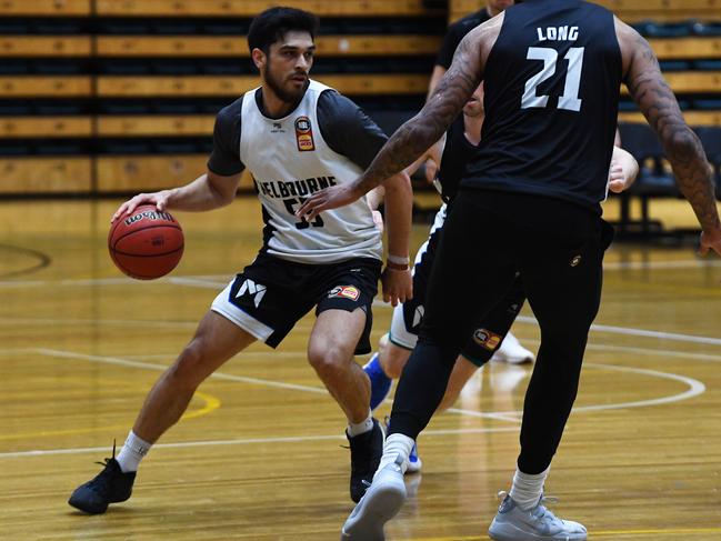 United point guard Shae Ili is ready to fire for the minor premiers in the NBL finals. Picture: AAP Image/James Ross