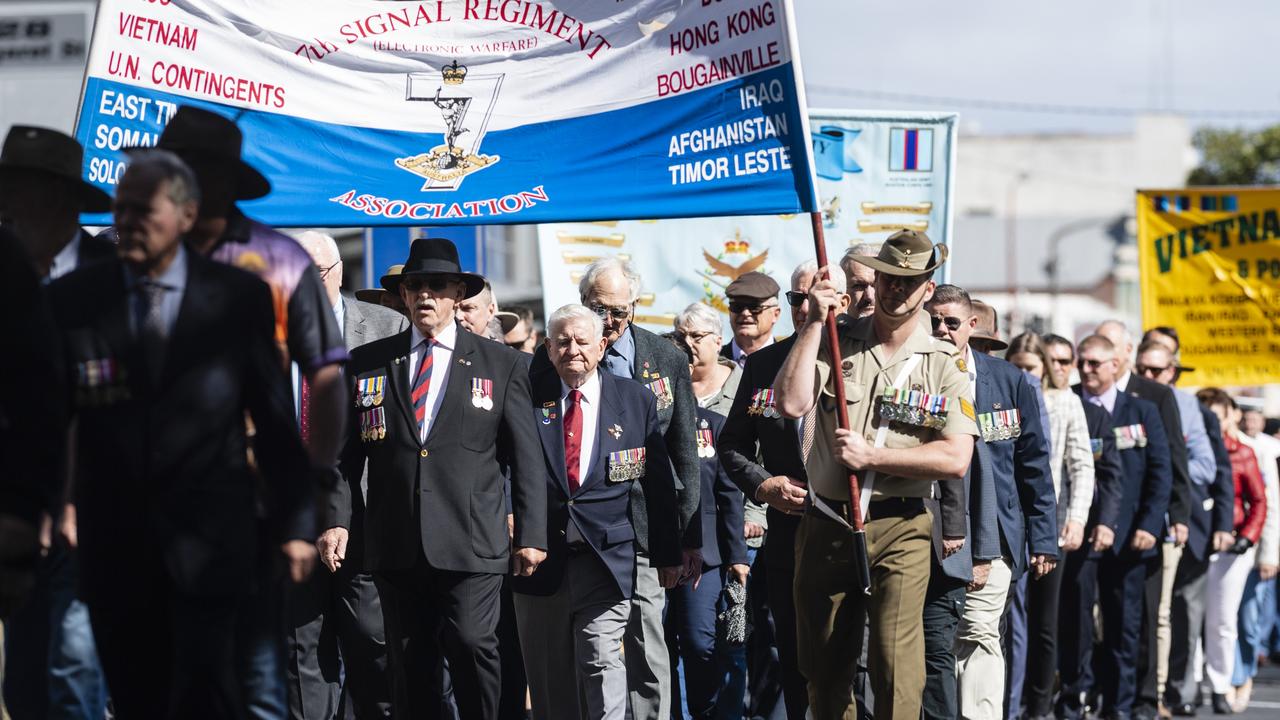 March to the Mothers' Memorial for the mid-morning Toowoomba Anzac Day service, Tuesday, April 25, 2023. Picture: Kevin Farmer