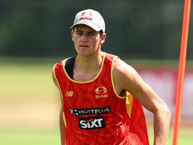 GOLD COAST, AUSTRALIA - NOVEMBER 25: Asher Eastham during a Gold Coast Suns AFL training session at Austworld Centre Oval on November 25, 2024 in Gold Coast, Australia. (Photo by Chris Hyde/Getty Images)