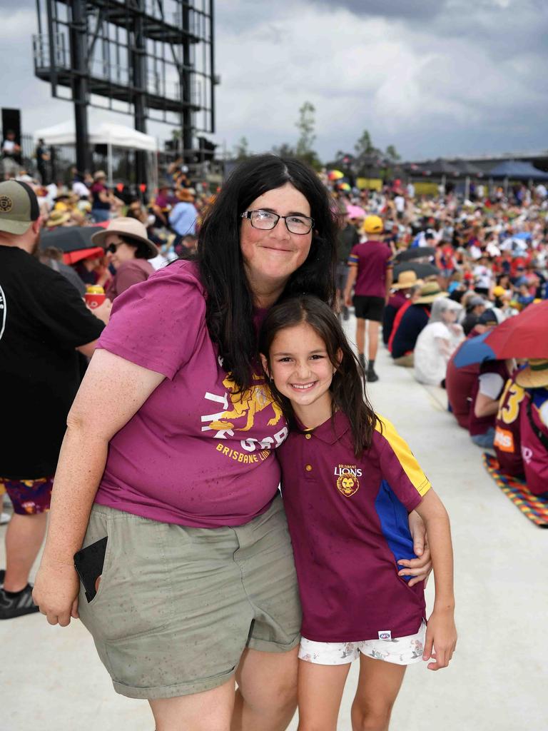 Kelly Hropic and Isabella Hropic at the NAB AFLW grand final. Picture: Patrick Woods
