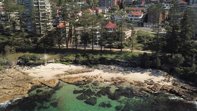 A man was attacked by four others near Delwood Beach, Fairlight. Picture: Manly Daily