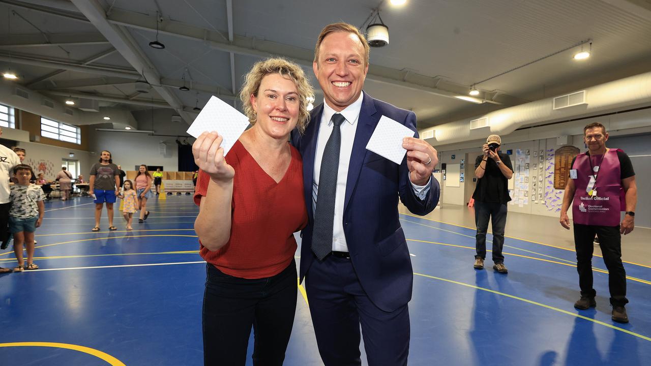 Premier Steven Miles and wife Kim at Kallangur State School. Picture: Adam Head