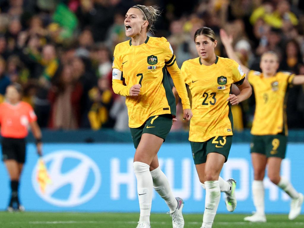 Steph Catley scored cooly from the spot to calm the nerves of the nation. (Photo by DAVID GRAY / AFP)