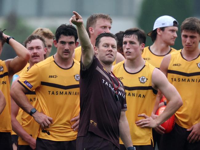 MELBOURNE, NOVEMBER 25, 2024: Hawthorn pre-season training at Waverley Park. Coach Sam Mitchell. Picture: Mark Stewart