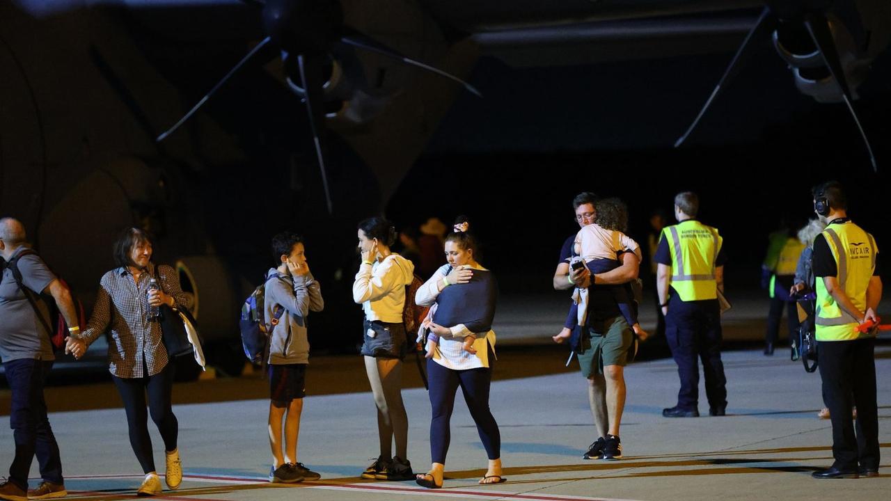 About 300 Aussies have registered with DFAT to come home. Picture: NewsWire / David Clark