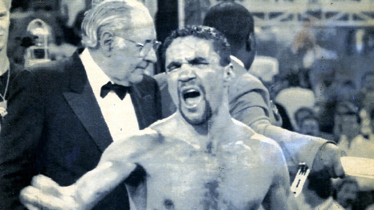 Jeff Fenech reacts after a split decision is declared in his WBC Super Featherweight championship bout against Nelson. Pic Bob Galbraith.