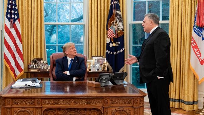 Joe Hockey speaks with then-US president Donald Trump in the Oval Office.