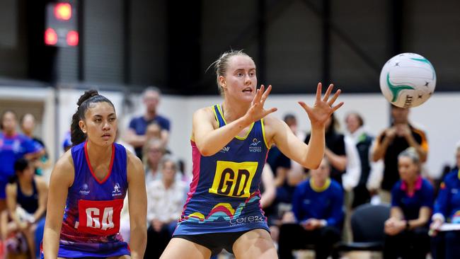 Peninsula co-captain April Bethune playing in the Victorian Netball League (VNL). Picture: Grant Treeby/Netball Victoria.