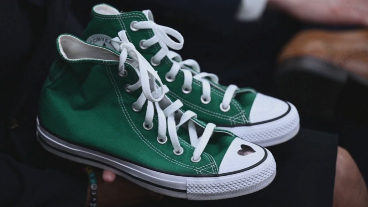 Green on sale converse sneakers