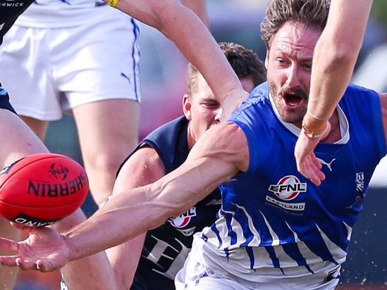 EFNL 2025: James Belo for East Ringwood. Picture: Field of View Photography