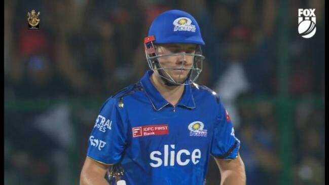 Green struggles with bat & ball in IPL debut