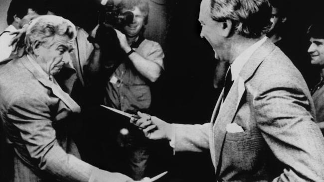 Prime minister Bob Hawke and the Opposition’s Andrew Peacock duel with scissors in 1988.