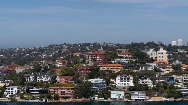 Australia faces a weaker dollar and money outflows if interest rates are kept artificially low because of the vulnerable housing market. Picture: Paul Braven/AAP Image