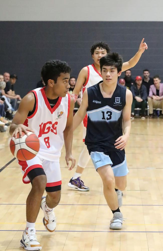 Mikel Tokiyawa in action against Brisbane Grammar,