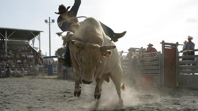 Man thrown from bull, teen kicked at Central Qld showground