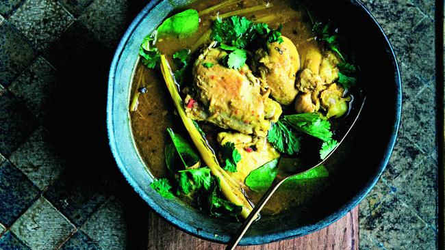 Balinese yellow chicken curry