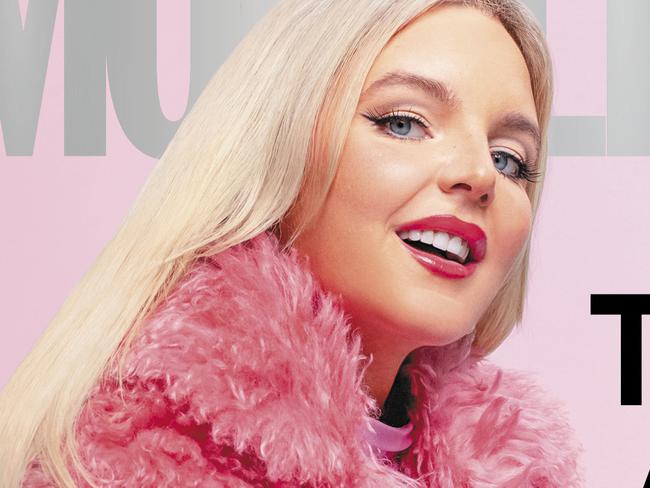 Aussie star stuns on glam mag cover