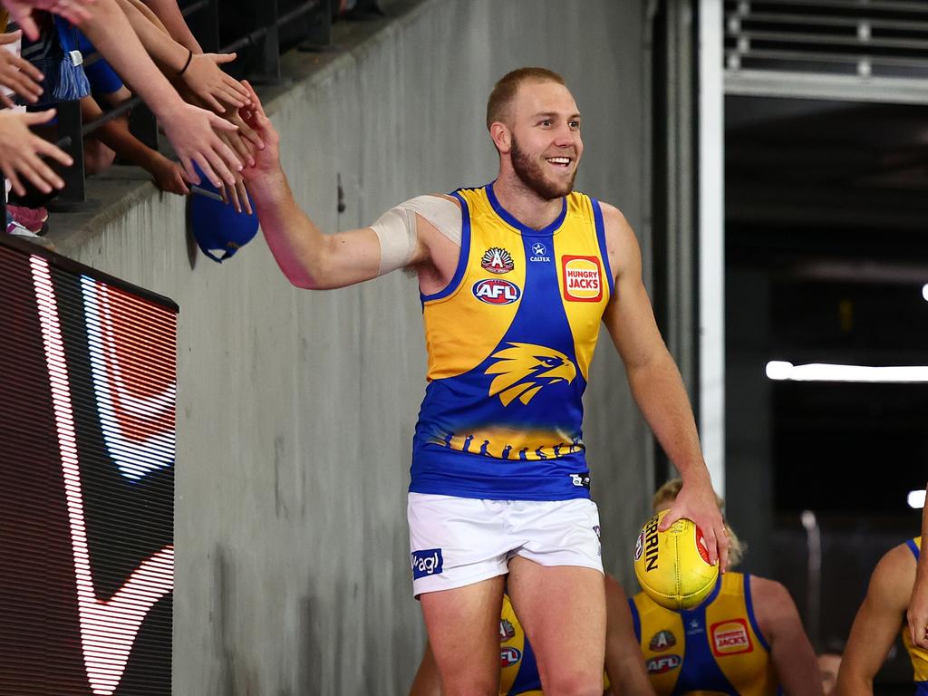 Oscar Allen walking onto Marvel Stadium on the weekend. Picture: Morgan Hancock/Getty Images.