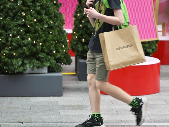 ADELAIDE, AUSTRALIA - NewsWire Photos DECEMBER 5, 2024: Christmas generics, Trees decorations, Christmas shopping. Picture: Newswire / Brenton Edwards