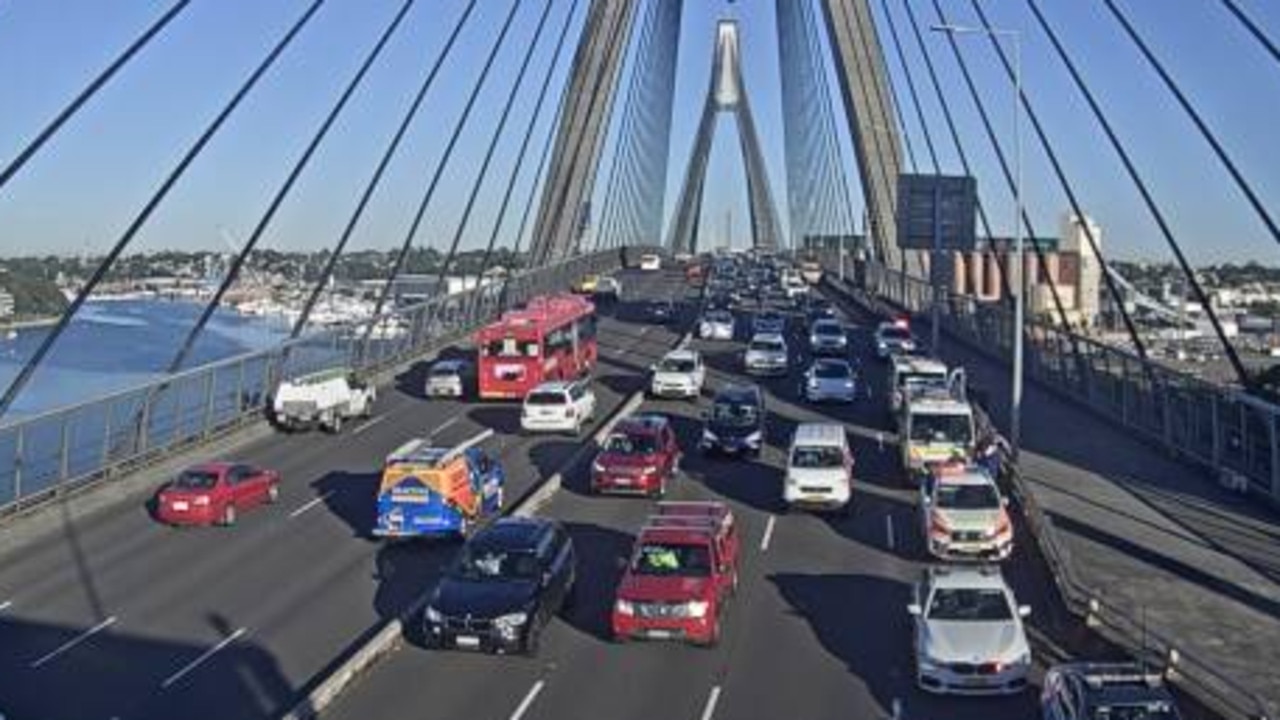 Sydney commuters face traffic chaos on Anzac Bridge The Australian