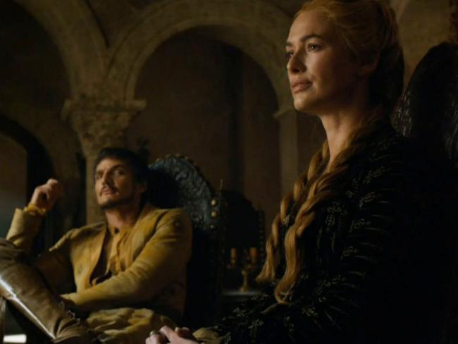 Meanwhile, back in the Small Council chamber, Oberyn surreptitiously checks out the queen regent.