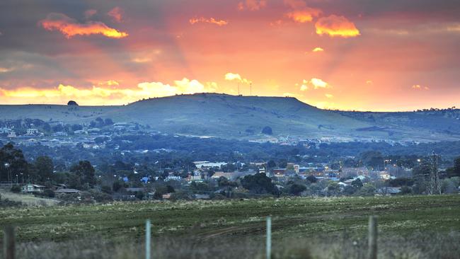 People living in Sunbury haven’t given up the fight to secede from Hume.