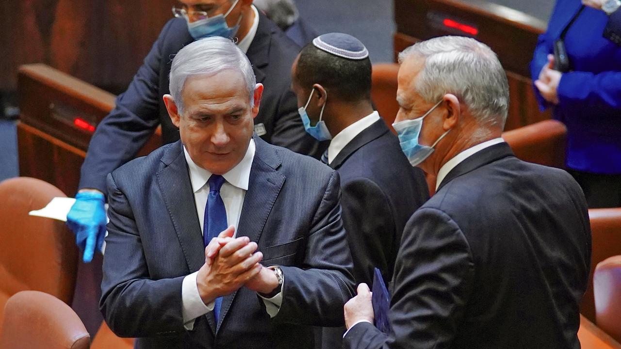 Israeli PM Benjamin Netanyahu Forms Unity Government With Benny Gantz ...