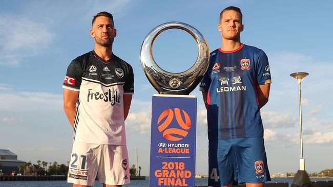 Captains Carl Valeri and Nigel Boogaard. Picture: Getty Images