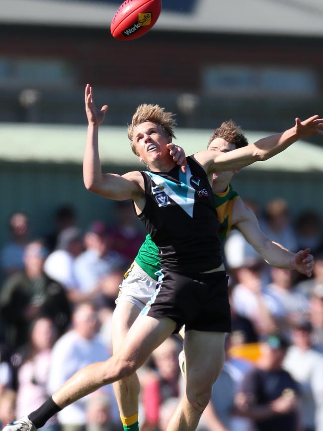 Wonthaggi young gun Jack Hutchinson has joined Collingwood’s VFL team. Picture: Yuri Kouzmin