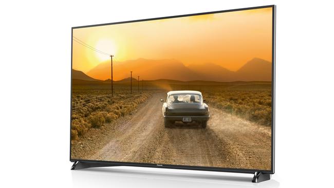 Panasonic DX900 smart TV