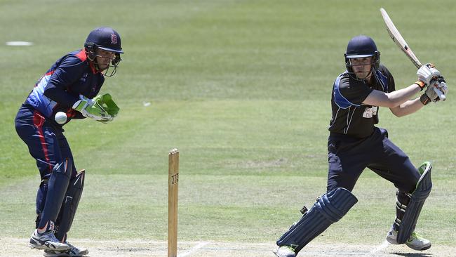 Jacob Serry goes on the attack for Prahran on Saturday. Picture:Andy Brownbill