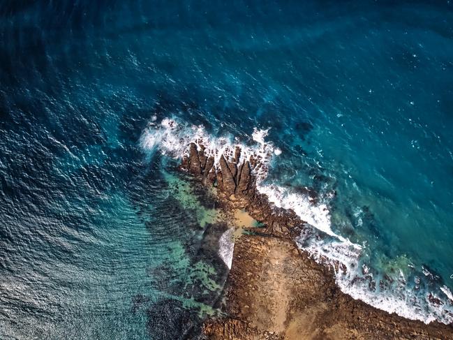 Greg Wheadon's aerial shot of Minnie Water was this week's winner of the Daily Examiner cover image competition. Great shot Greg!