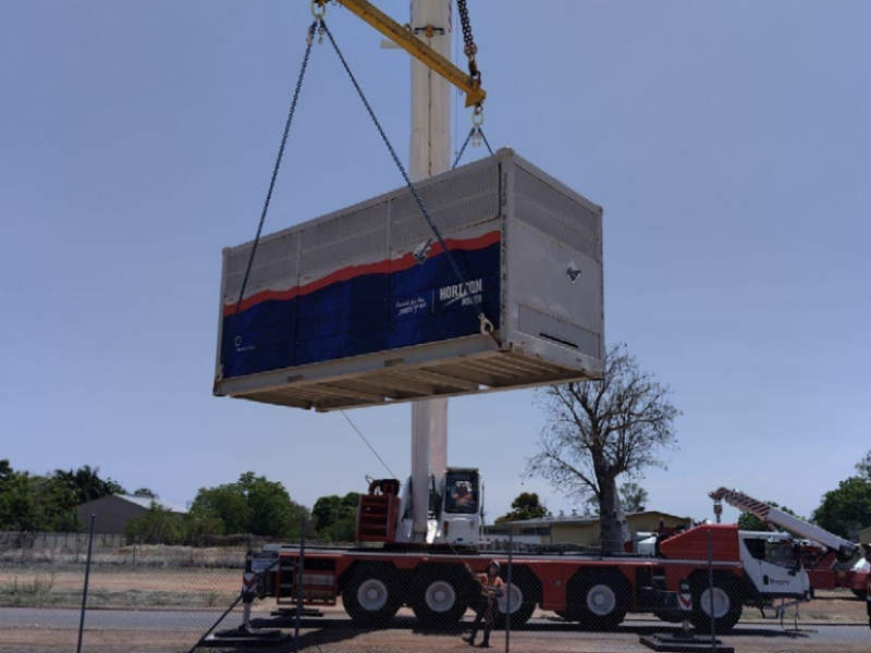 Horizon Power installing VRFB unit. Pic: Australian Vanadium