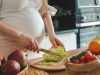Pregnant women should go plant-based, new study says