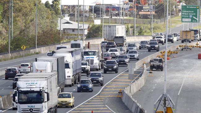 Motorists are being warned of major delays on Queensland roads today as the holiday exodus begins.