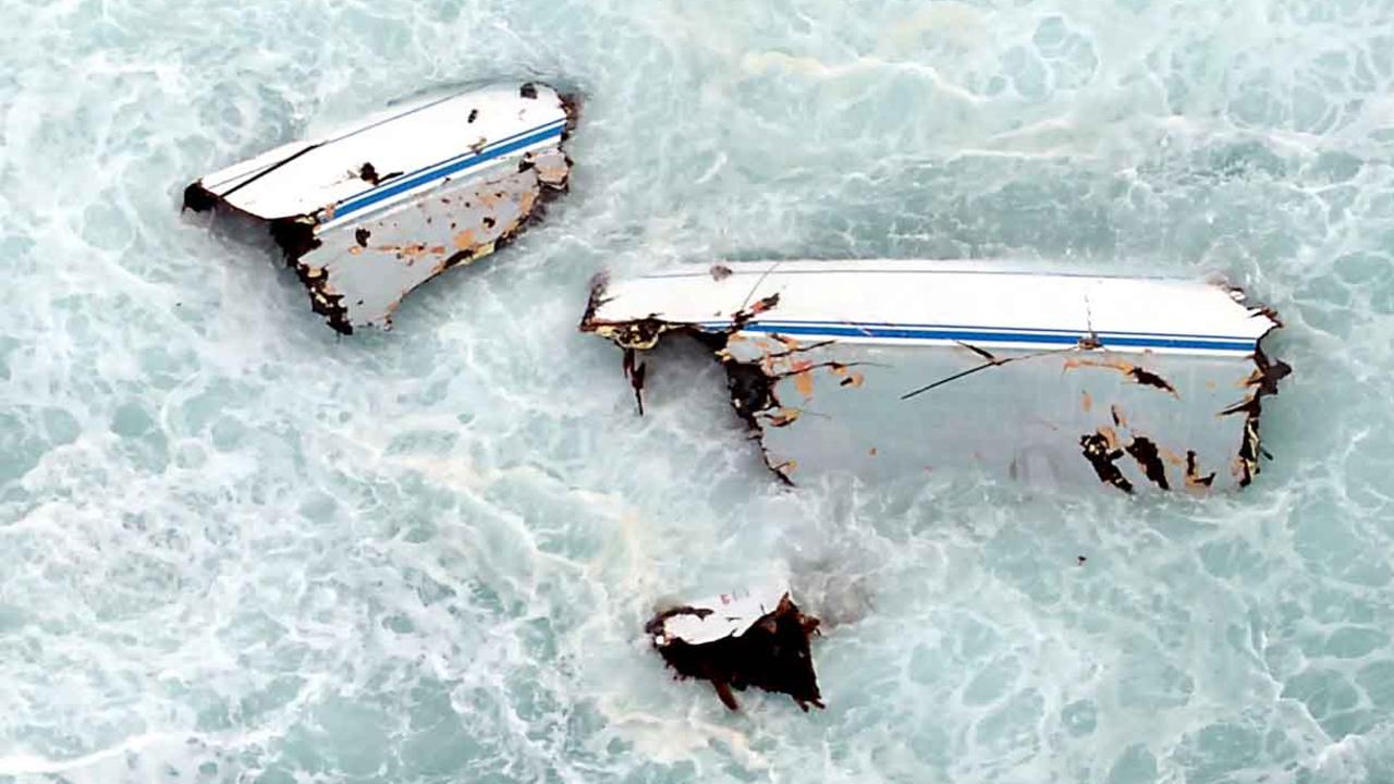 Aerial view of the remains of Andrew Short’s yacht in 2009.