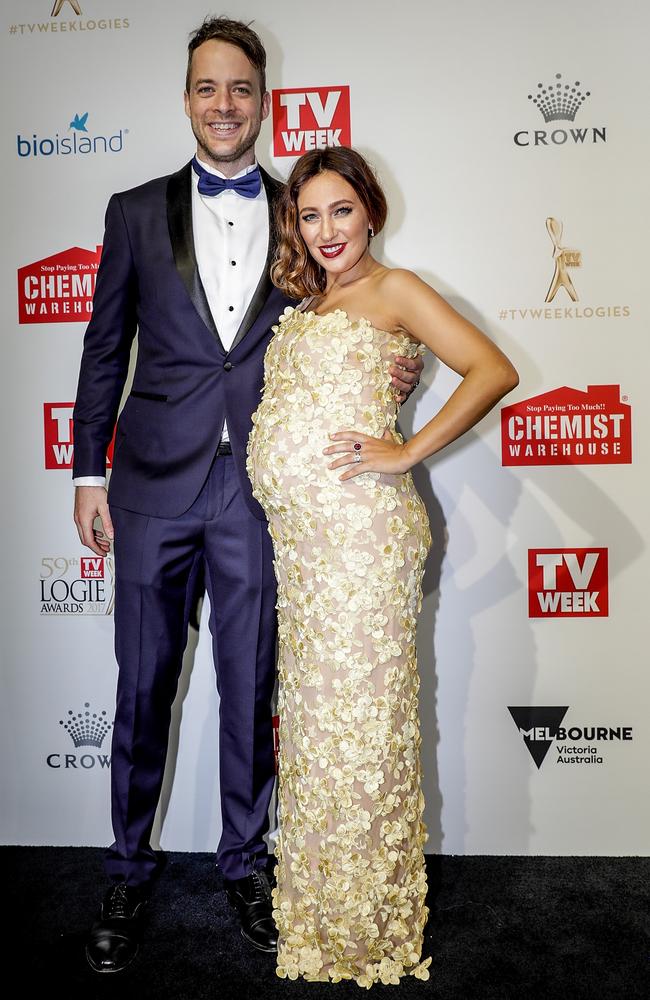 Zoe Foster Blake set the bar in pregnancy dressing with this frock. Picture: Daniel Pockett/WireImage