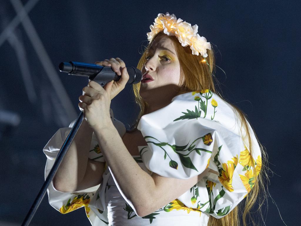 Friday nights headline act Vera Blue performs at the Toowoomba Carnival of Flowers Festival of Food and Wine. Friday, September 9, 2022. Picture: Nev Madsen.