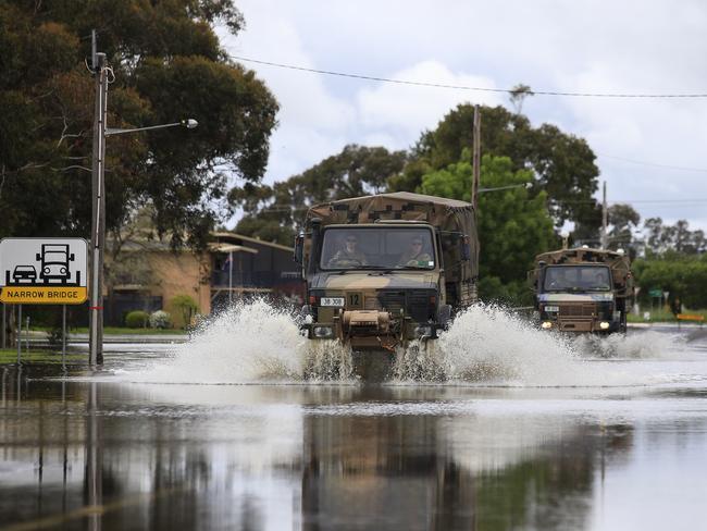 NSW floods: Forbes facing multi-million flood damage bill as Premier ...