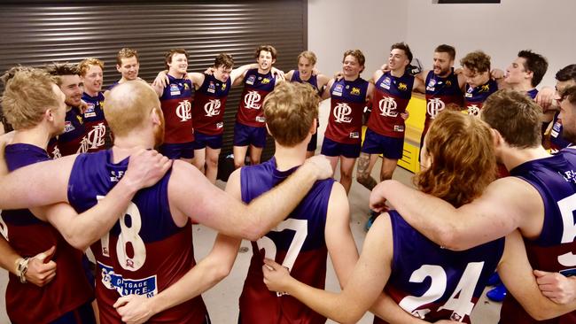 Carrum Patterson Lakes players sing the song.