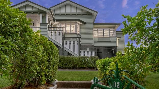 REAL ESTATE: 112 Sackville St, Greenslopes