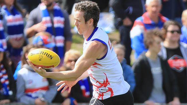 Bob Murphy trains with the Western Bulldogs. Picture: Alex Coppel