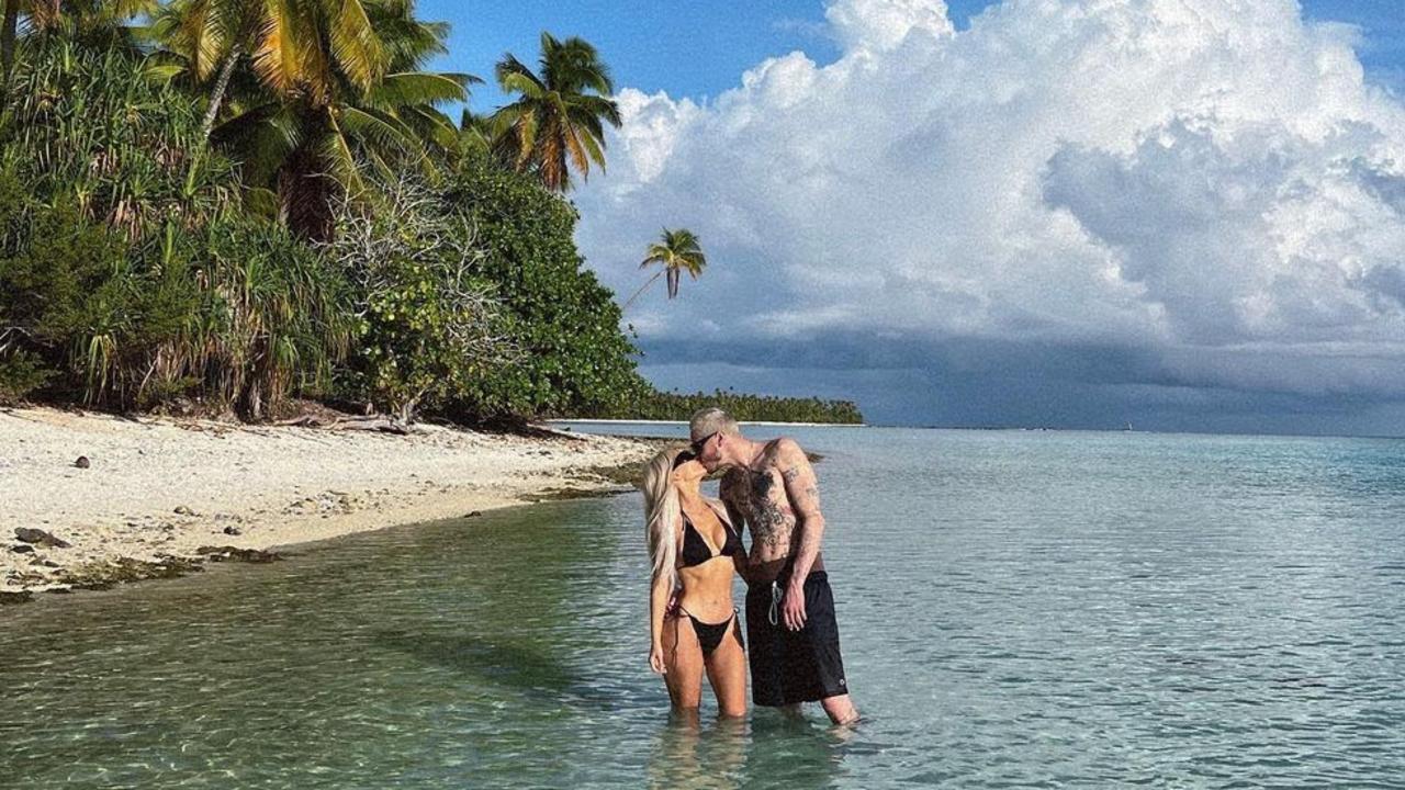 The happy couple on a recent Tahiti holiday. Picture: Instagram