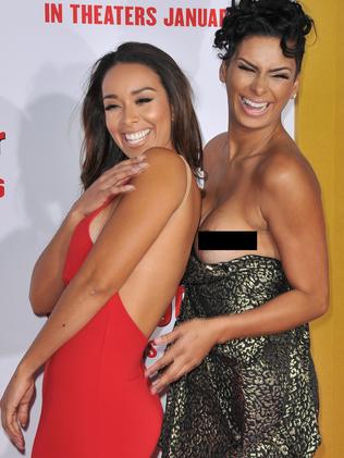 ***CONTAINS NUDITY*** 