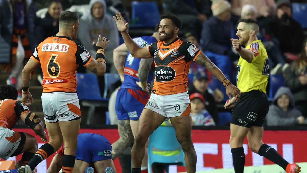 Apisai Koroisau has re-signed with the Wests Tigers until the end of 2026. Picture: Getty Images.