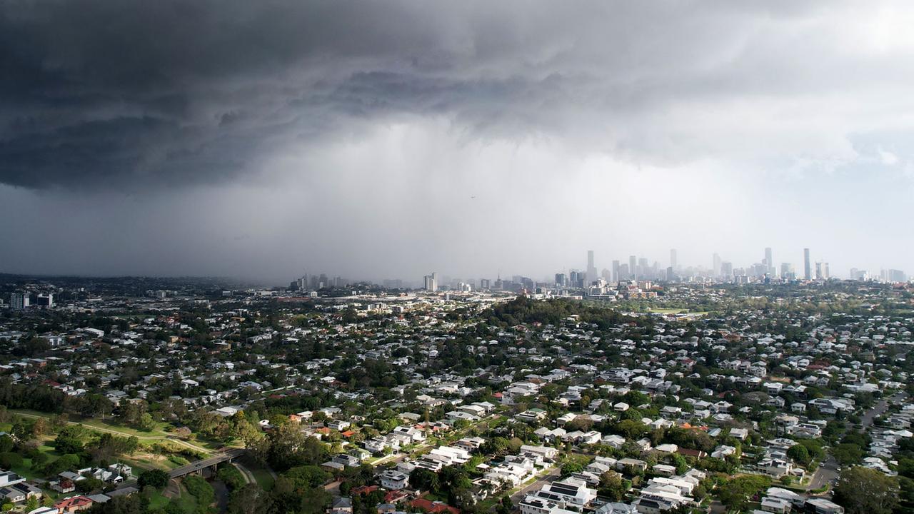 The afternoon storm in Brisbane. Photo: Sean Callinan.