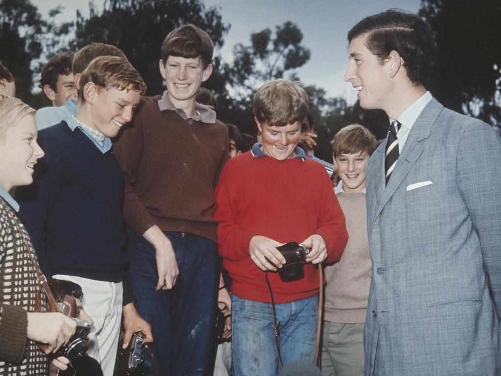 Prince Charles in conversation with pupils during a visit to Timbertop in 1970. (Photo by Keystone/Hulton Archive/Getty Images)