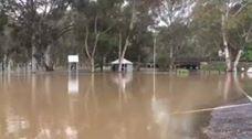 AU VIC:    Glenelg River Overflows its Banks in Casterton   September 11