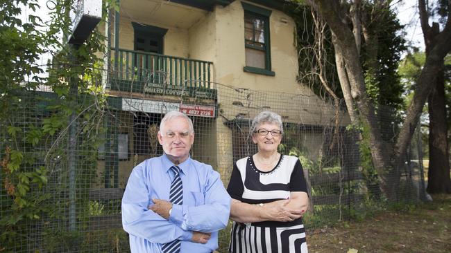 Councillor Ted Rowell and former Campbelltown Historical Society president Kay Hayes in 2016 hoped to see the Fisher’s Ghost Restaurant restored.