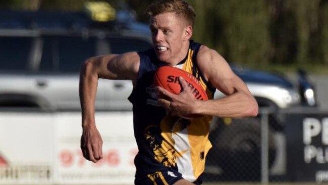 Beaconsfield’s Jake Bowd kicked the eventual matchwinner. Picture: Tyler Lewis/Star News